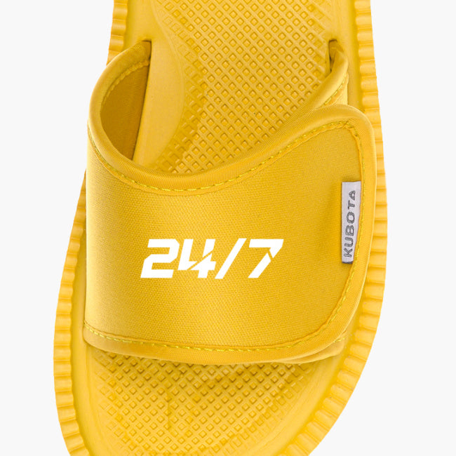 Klapki Kubota® x Grind Athletic